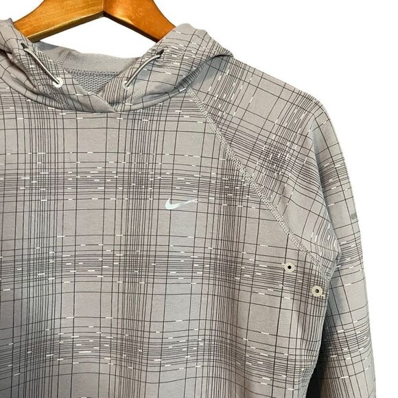 3 for $30! Nike light weight grey hoodie. Size medium - Picture 2 of 11